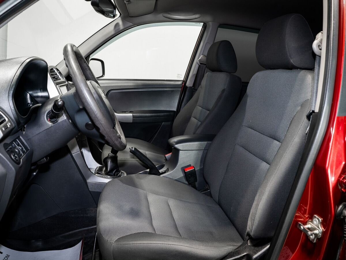 Chery Tiggo (T11) 2014 - фото автомобиля