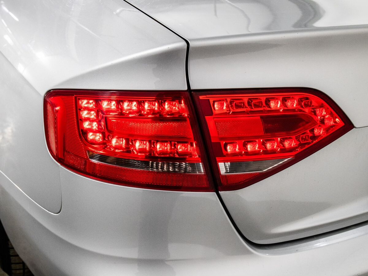 Audi A4 2009 - фото автомобиля