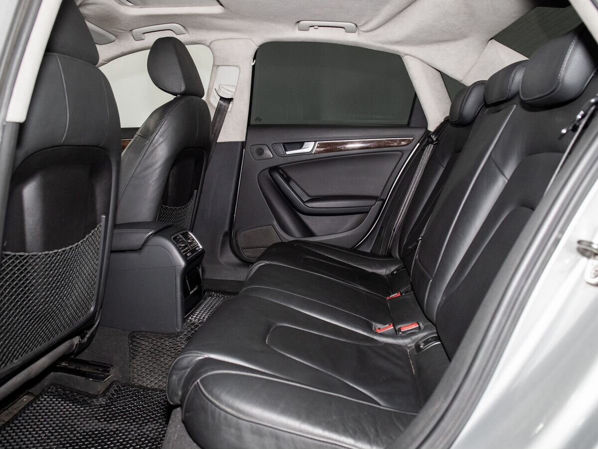 Audi A4 2009 - фото автомобиля