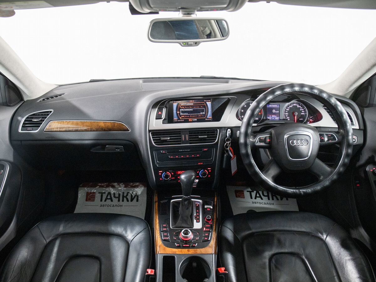 Audi A4 2009 - фото автомобиля