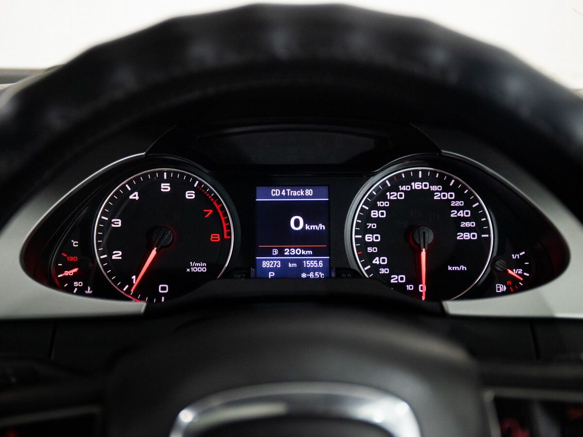 Audi A4 2009 - фото автомобиля