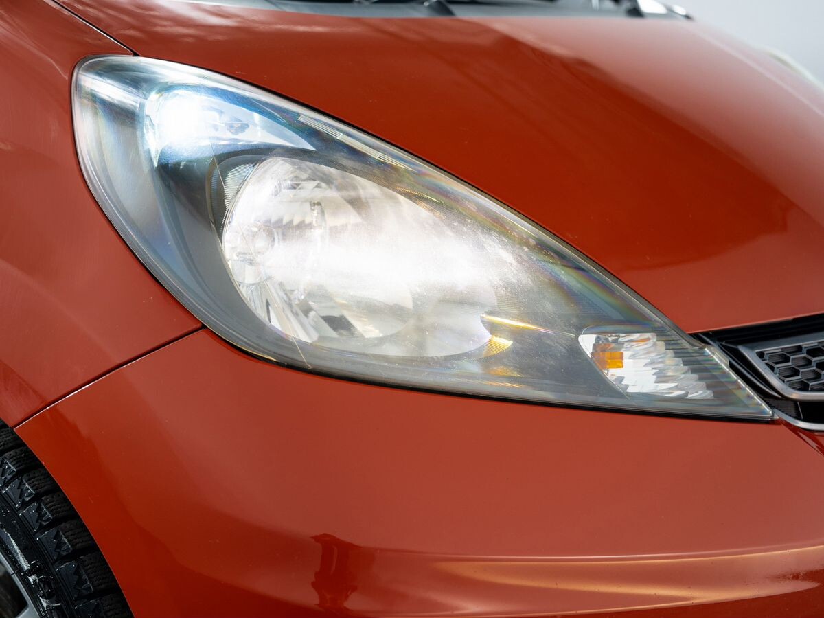 Honda Fit 2011 - фото автомобиля