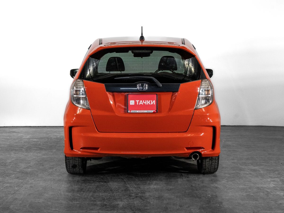 Honda Fit 2011 - фото автомобиля