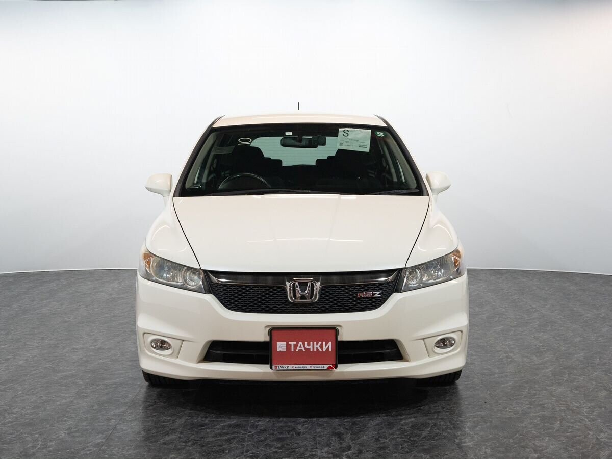 Honda Stream 2009 - фото автомобиля