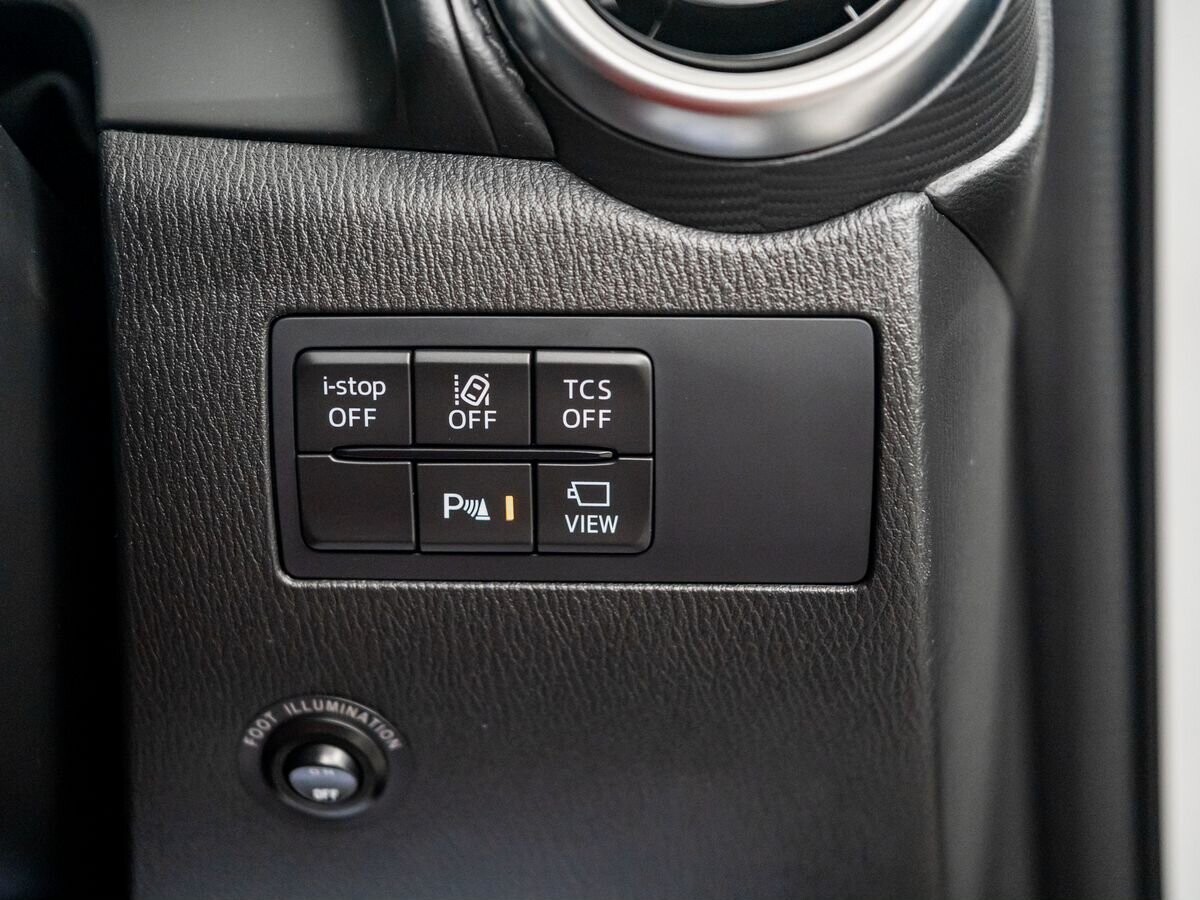 Mazda CX-3 2021 - фото автомобиля