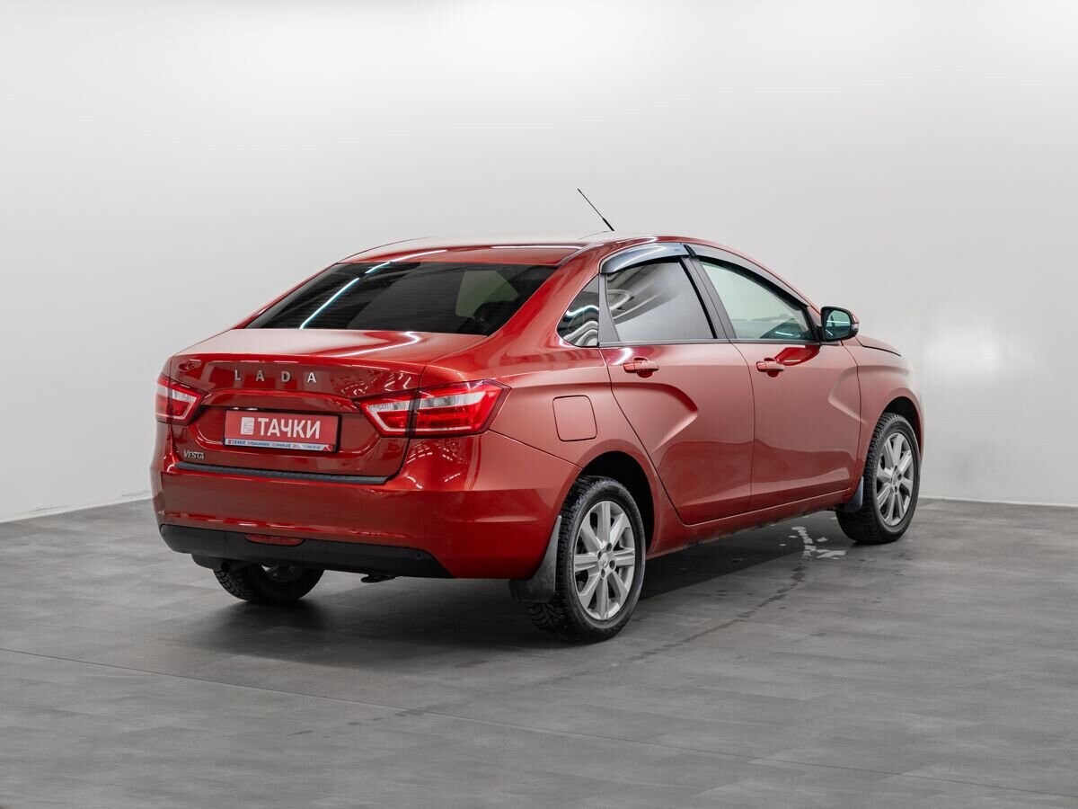 Lada (ВАЗ) Vesta 2022 - фото автомобиля