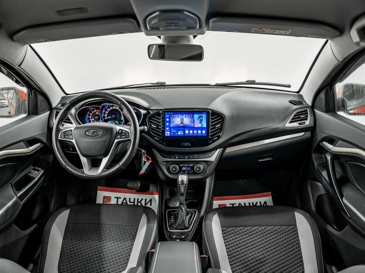 Lada (ВАЗ) Vesta 2022 - фото автомобиля