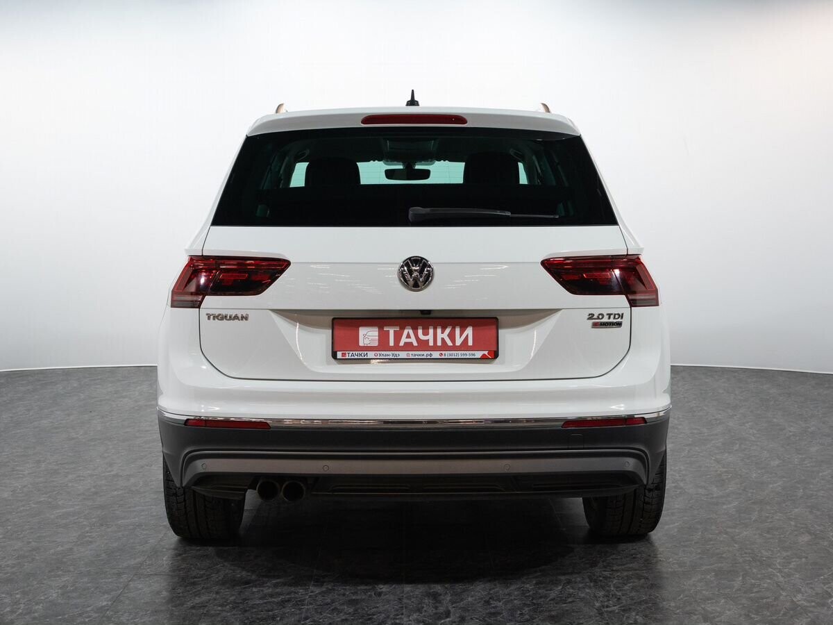 Volkswagen Tiguan 2017 - фото автомобиля