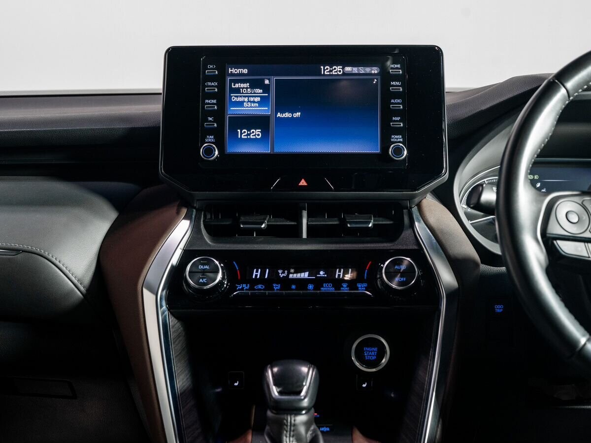 Toyota Harrier 2020 - фото автомобиля