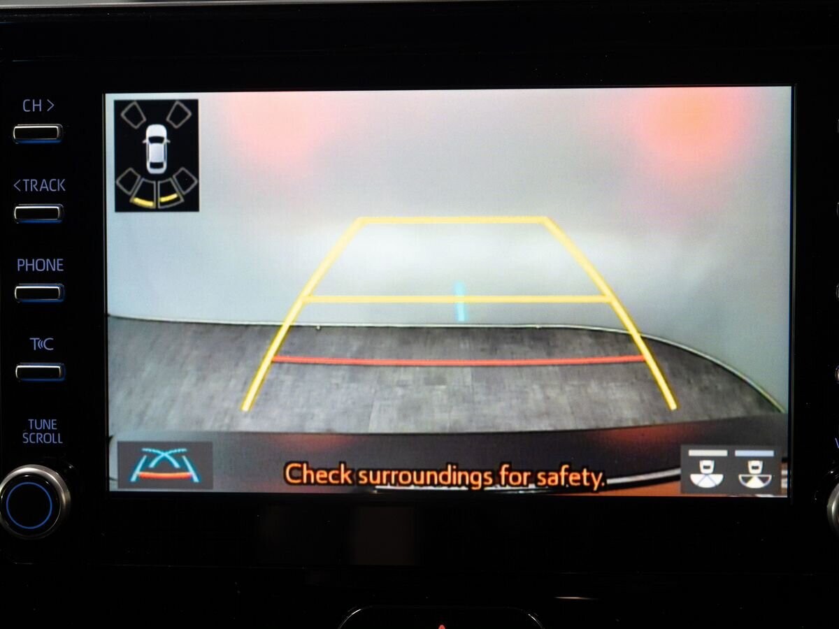 Toyota Harrier 2020 - фото автомобиля