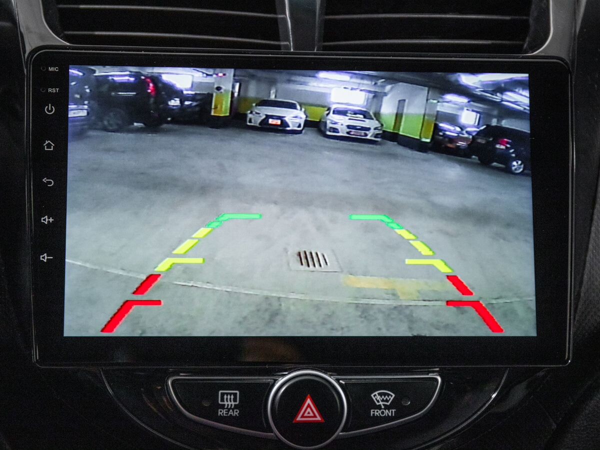 Hyundai Solaris 2015 - фото автомобиля