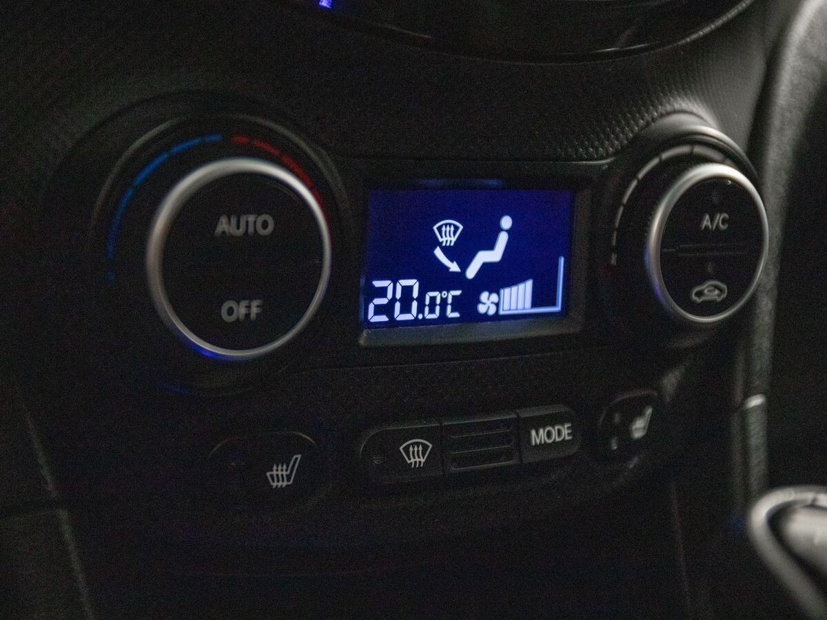 Hyundai Solaris 2015 - фото автомобиля