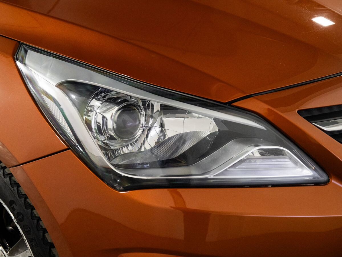 Hyundai Solaris 2015 - фото автомобиля