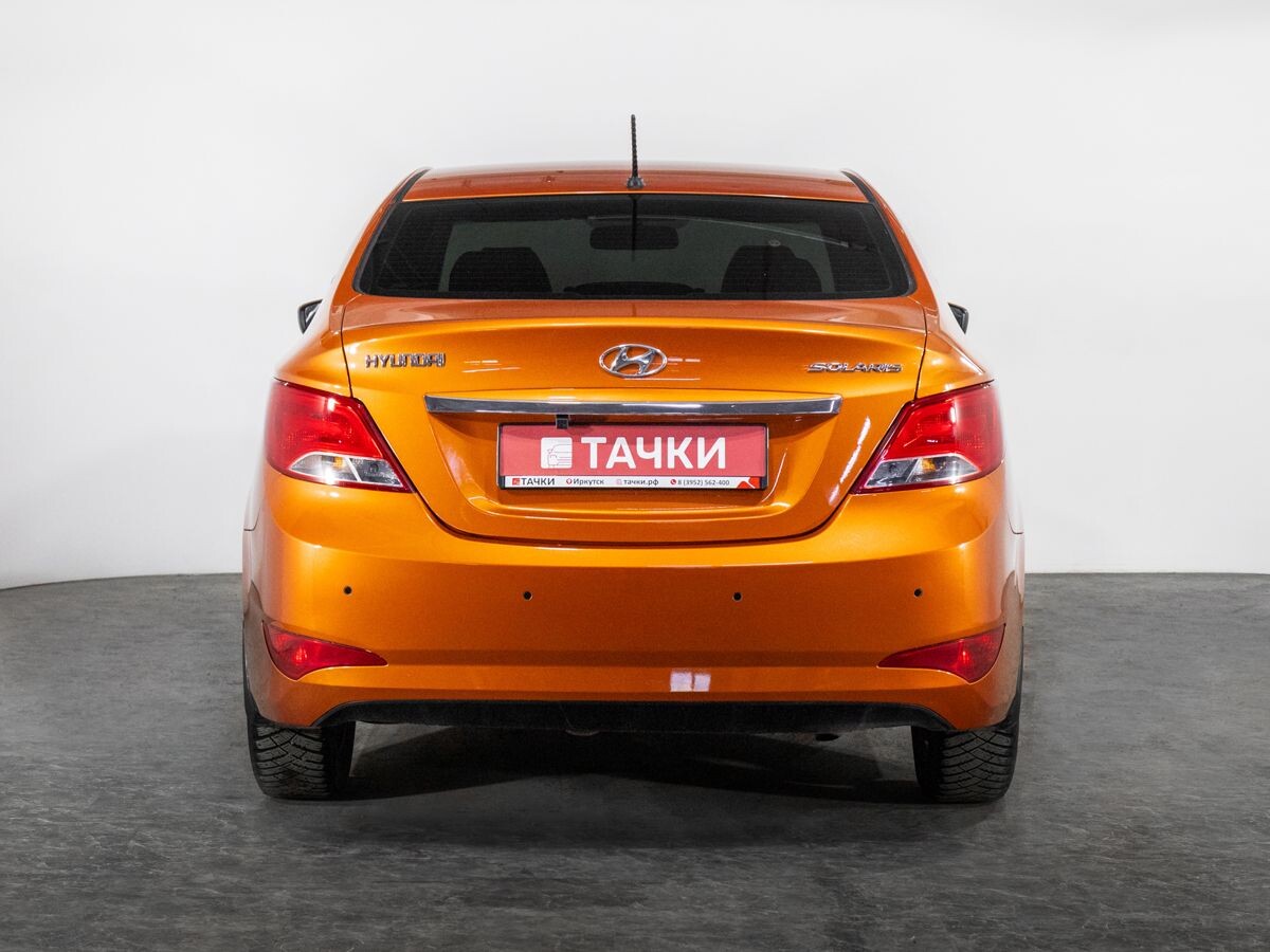 Hyundai Solaris 2015 - фото автомобиля