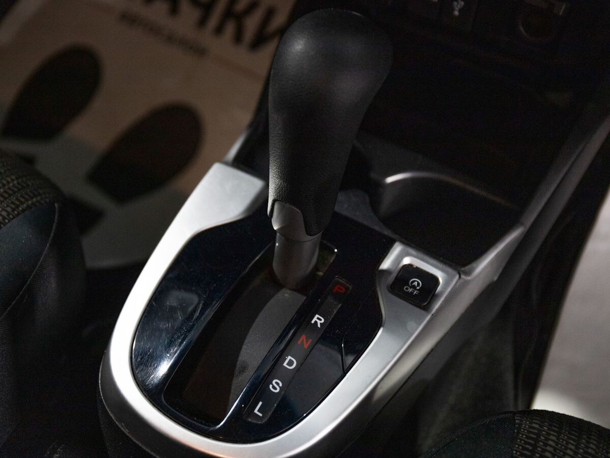 Honda Fit 2013 - фото автомобиля