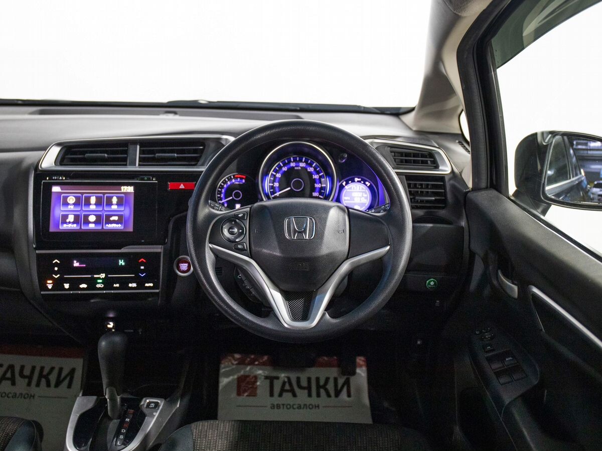 Honda Fit 2013 - фото автомобиля