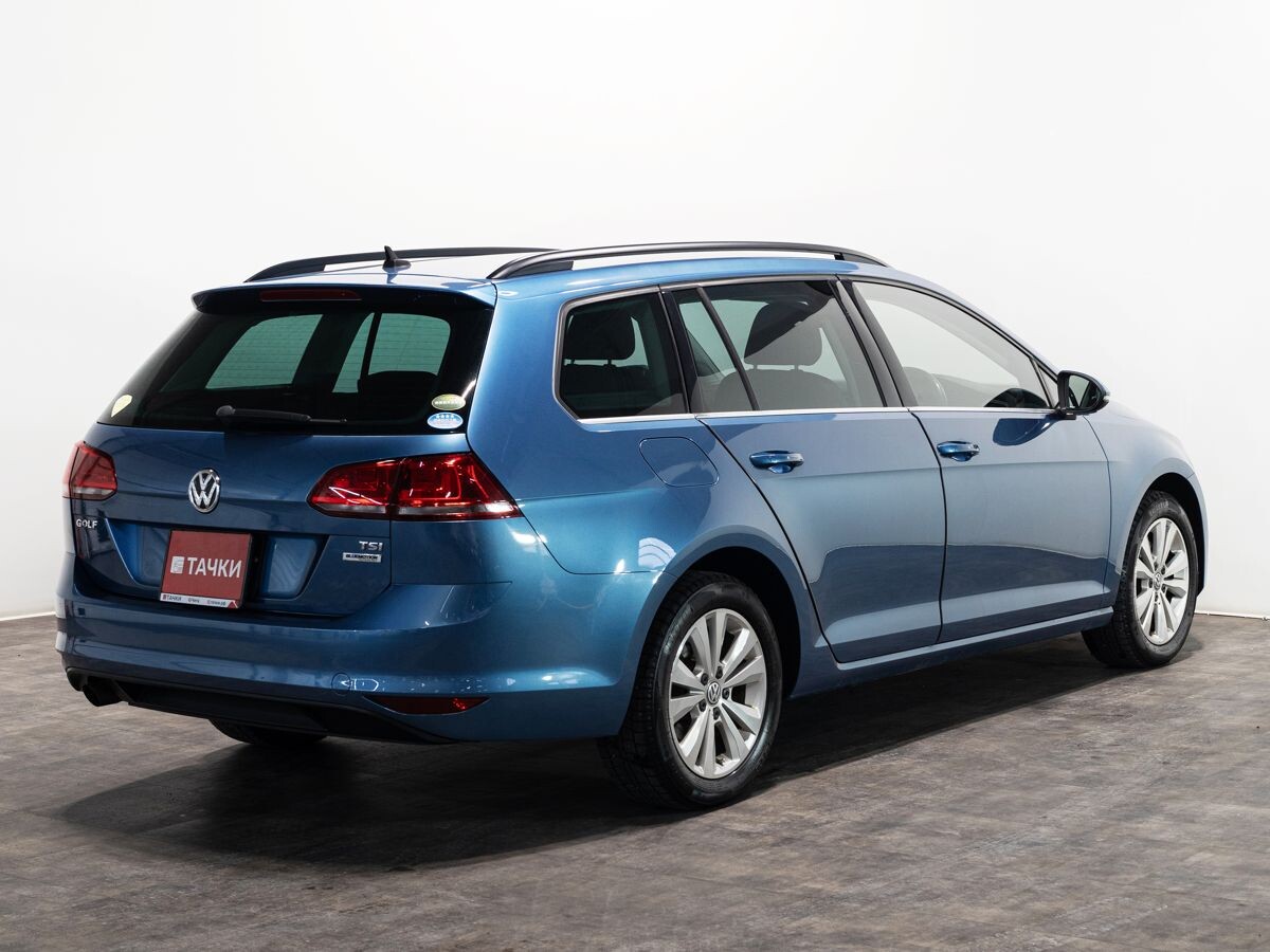 Volkswagen Golf 2015 - фото автомобиля