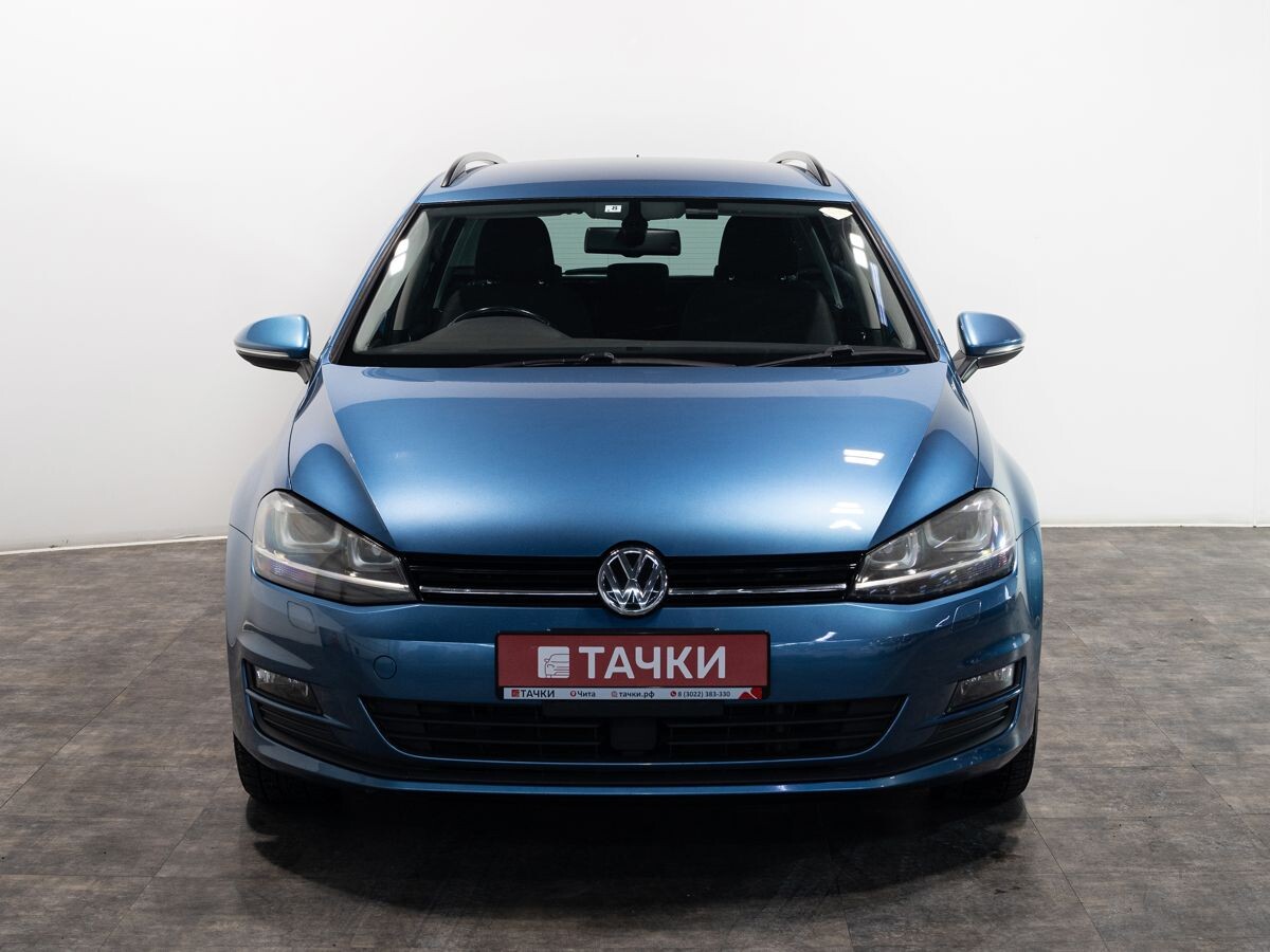 Volkswagen Golf 2015 - фото автомобиля