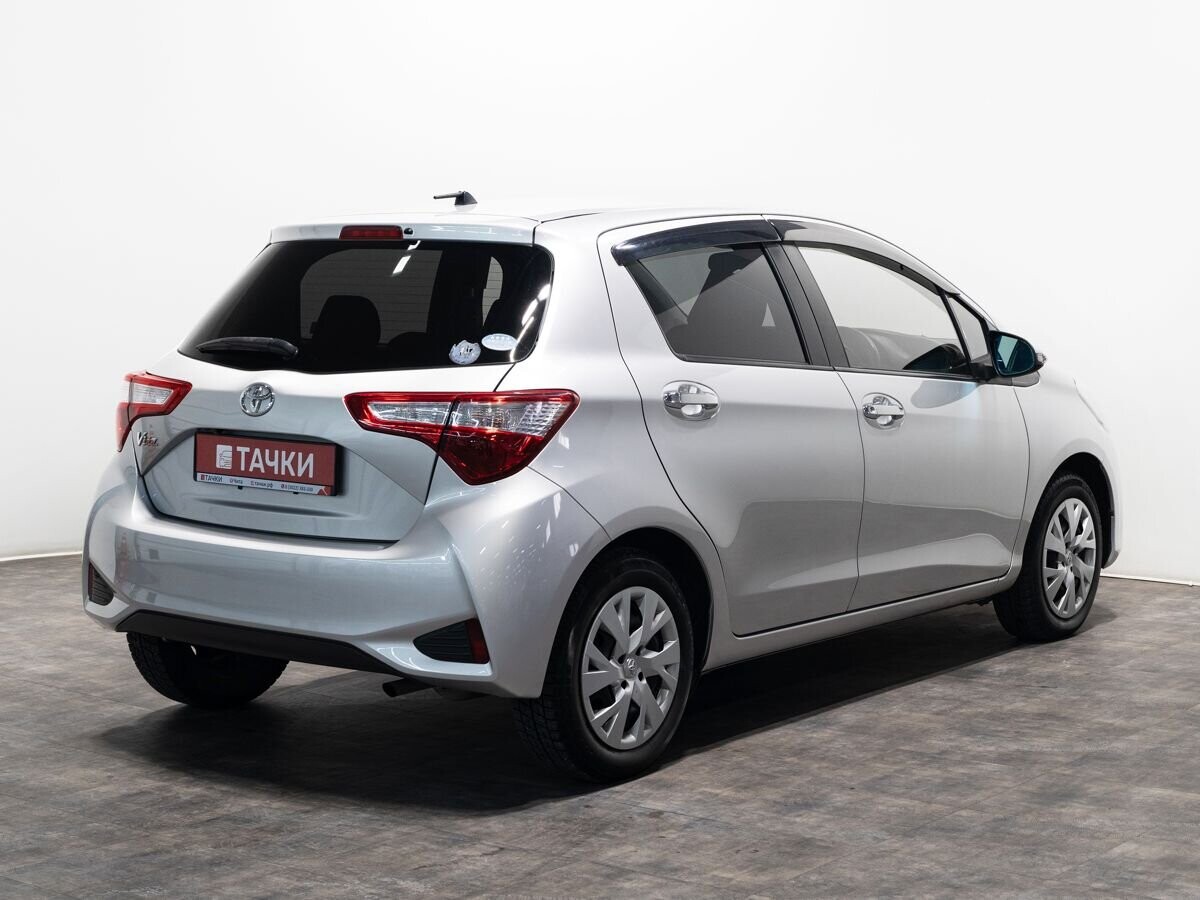 Toyota Vitz 2019 - фото автомобиля