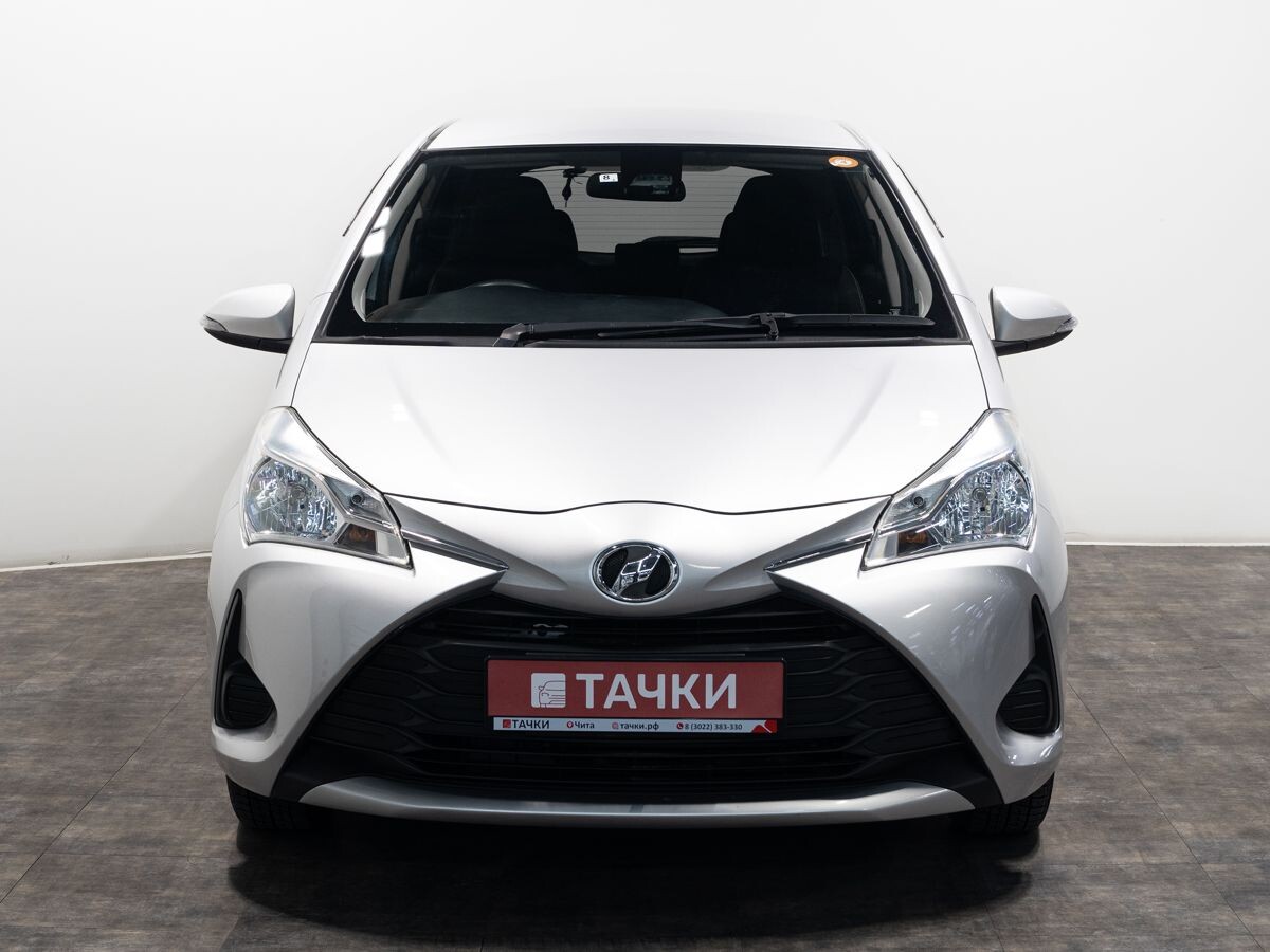 Toyota Vitz 2019 - фото автомобиля
