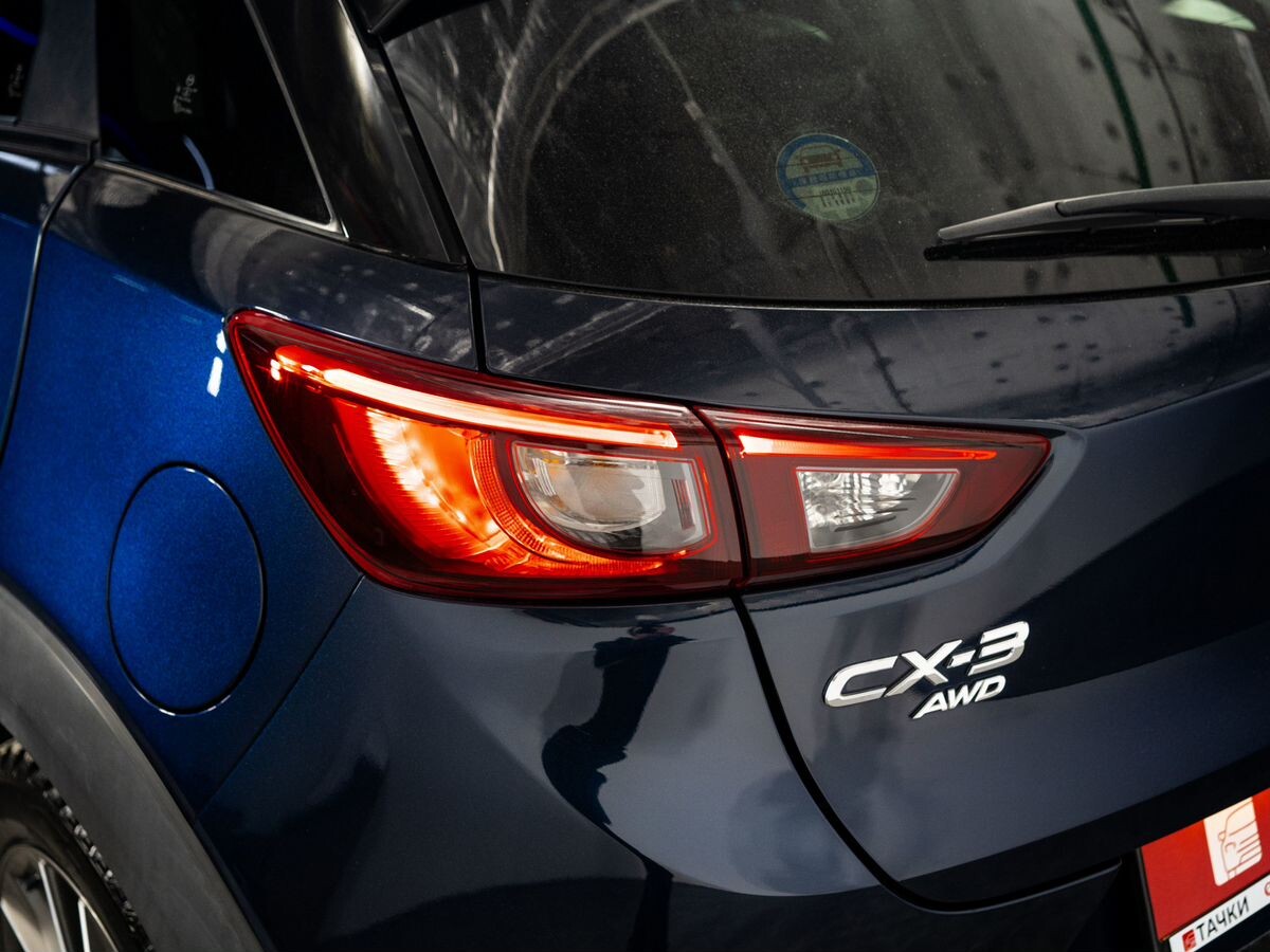 Mazda CX-3 2016 - фото автомобиля