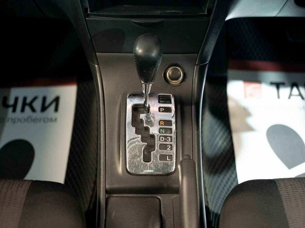 Toyota Corolla 2001 - фото автомобиля