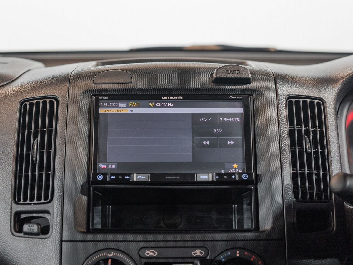 Nissan AD 2017 - фото автомобиля