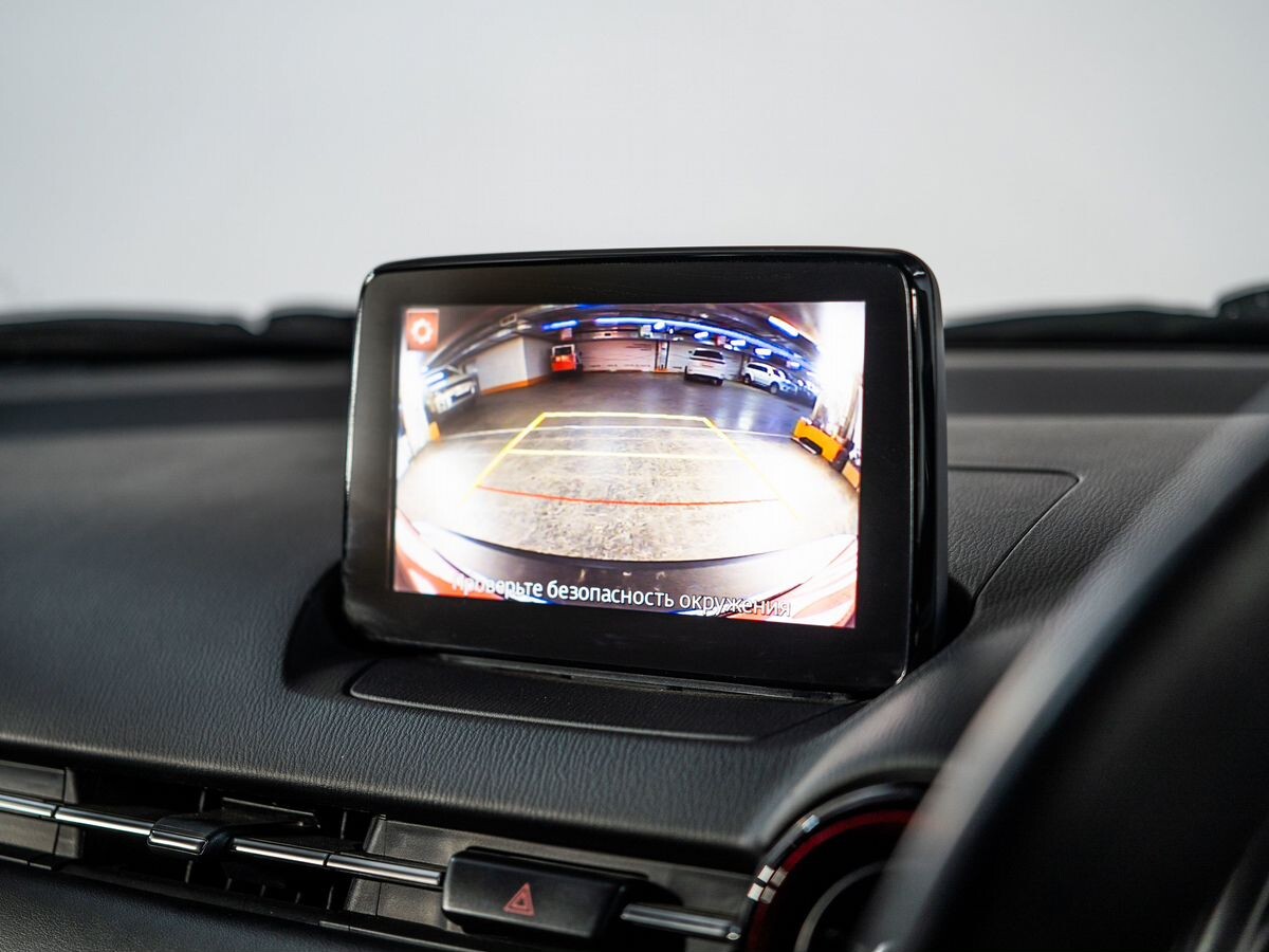 Mazda CX-3 2018 - фото автомобиля