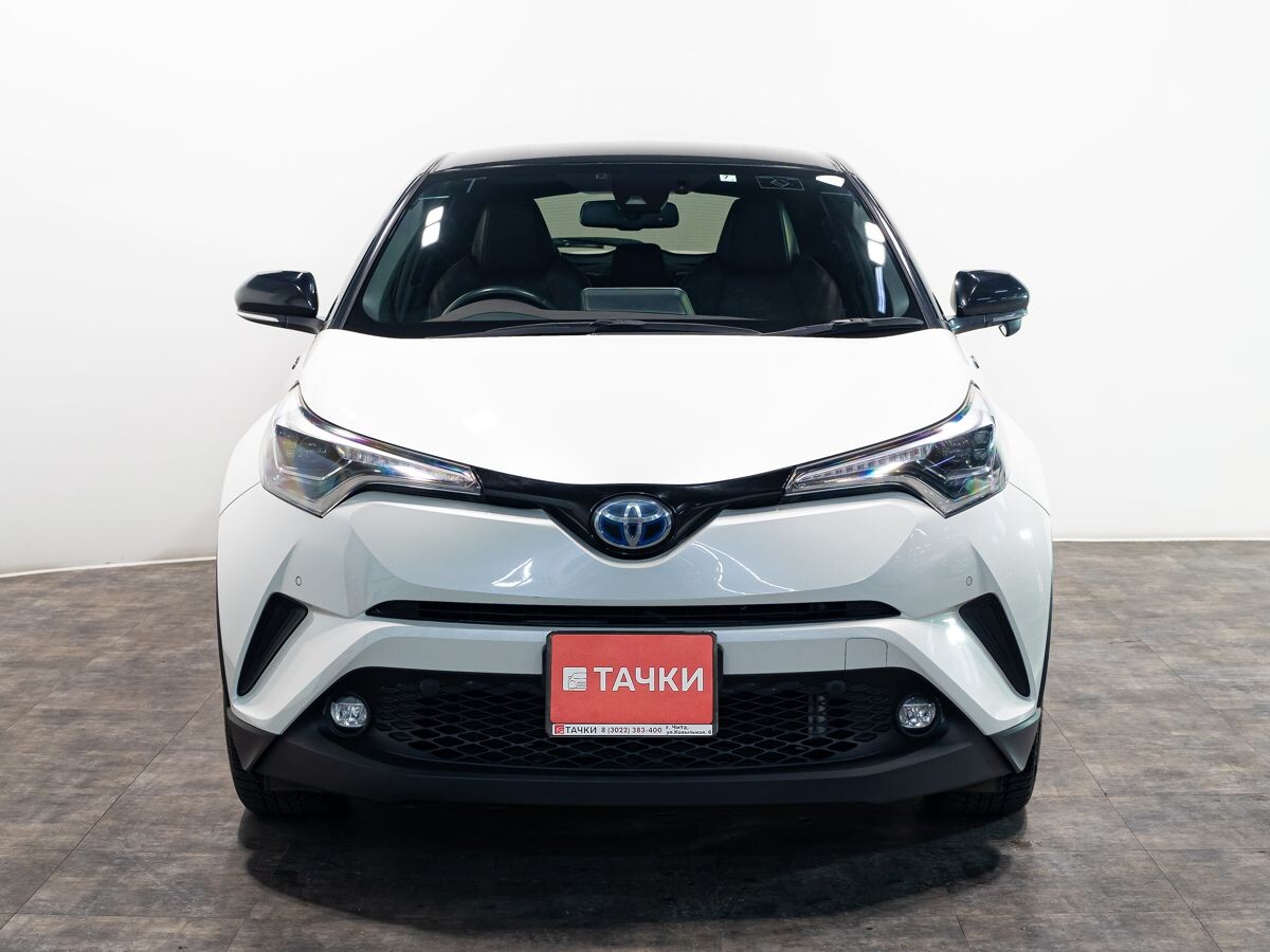 Toyota C-HR 2018 - фото автомобиля