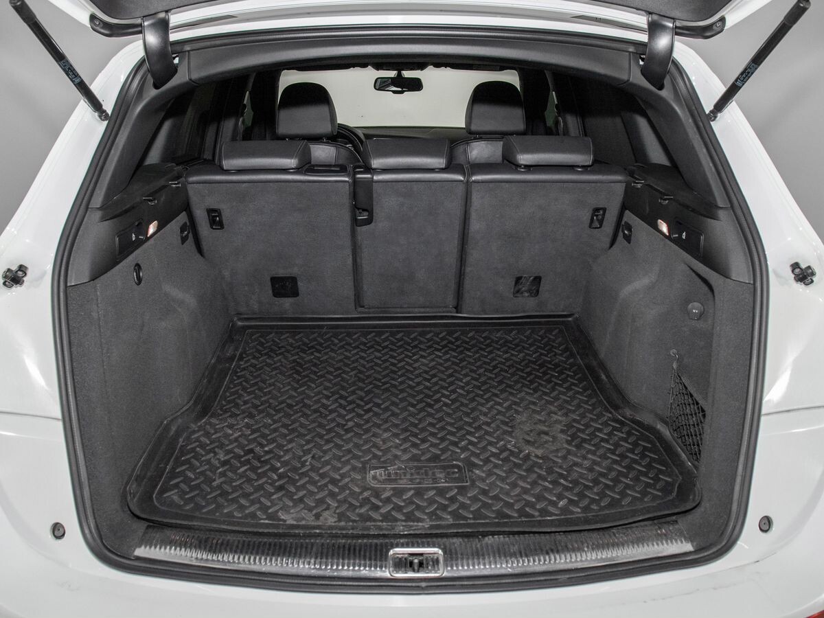 Audi Q5 2012 - фото автомобиля