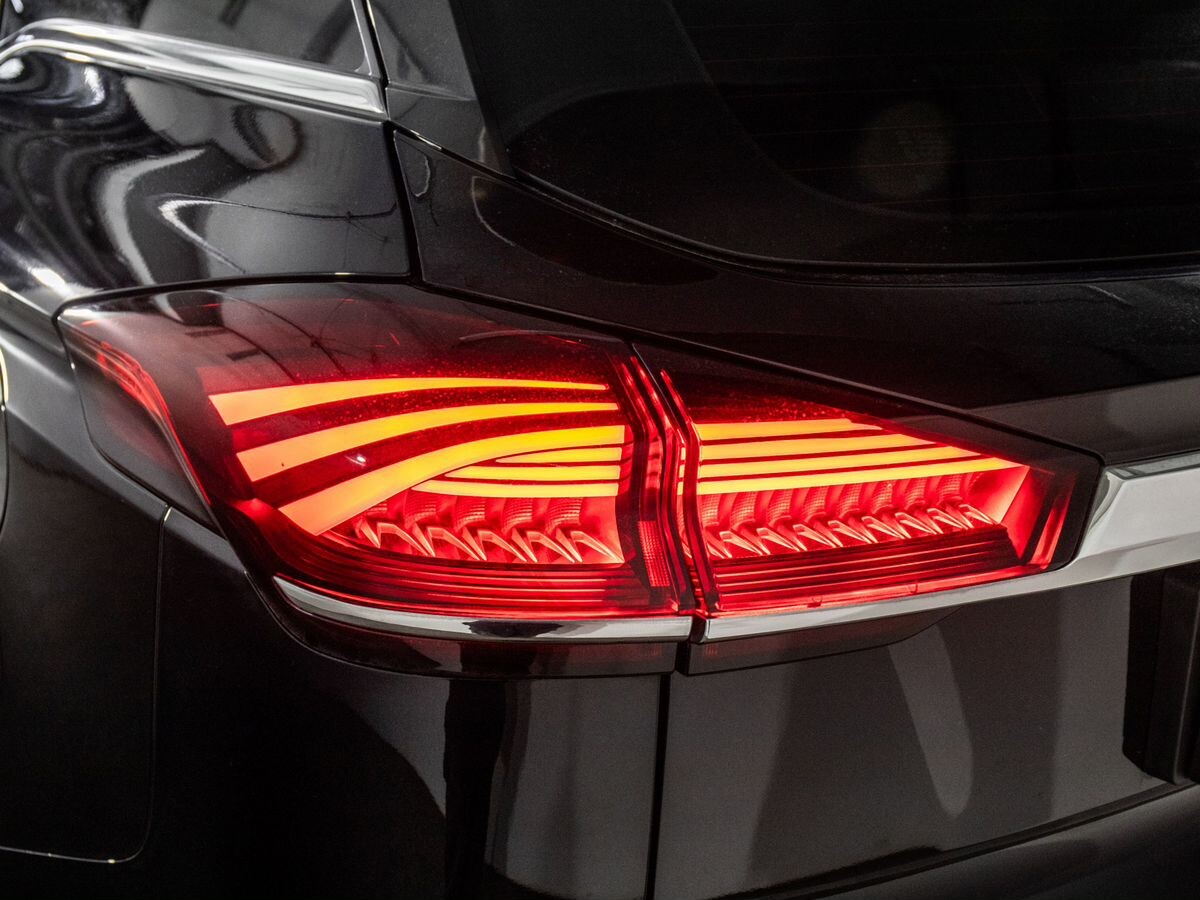 Geely Atlas Pro 2022 - фото автомобиля