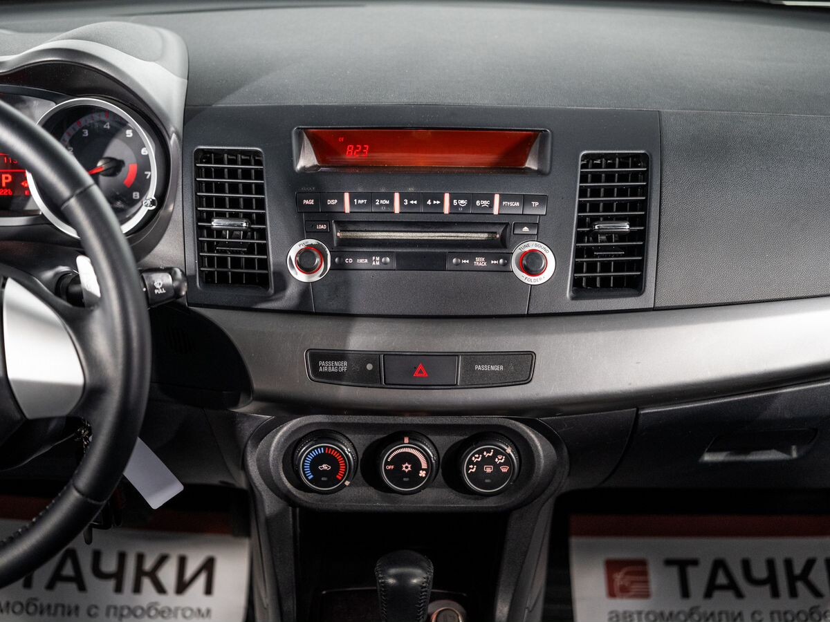 Mitsubishi Lancer 2008 - фото автомобиля