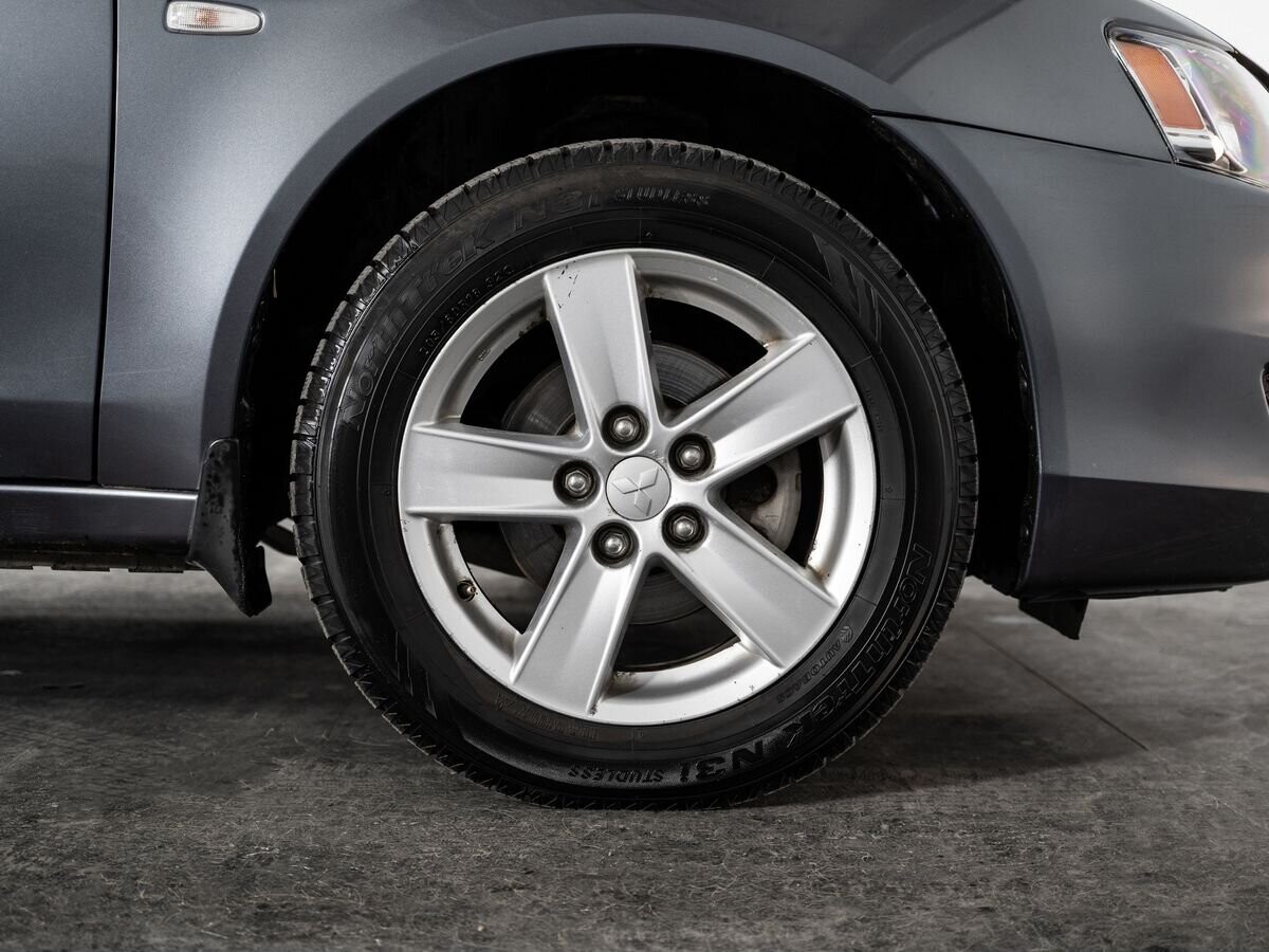 Mitsubishi Lancer 2008 - фото автомобиля