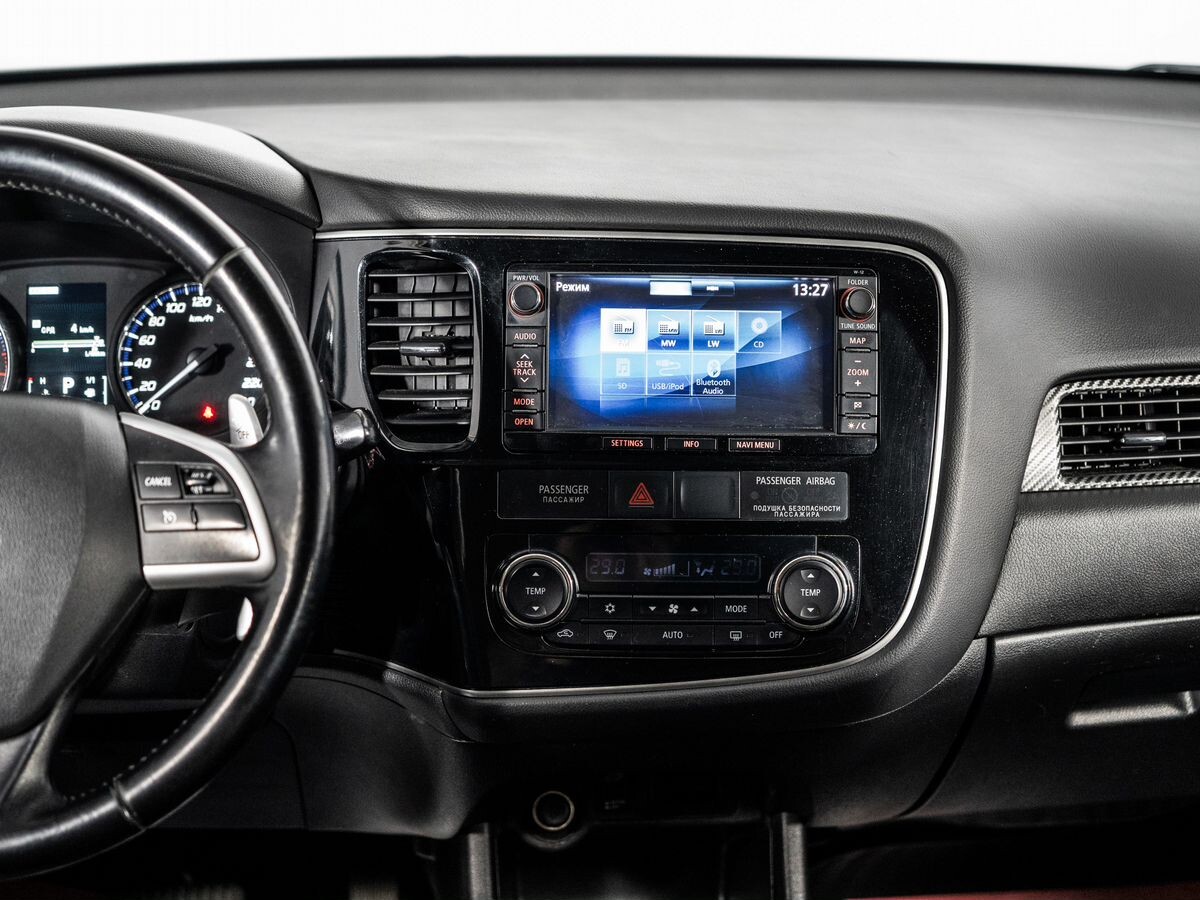 Mitsubishi Outlander 2014 - фото автомобиля