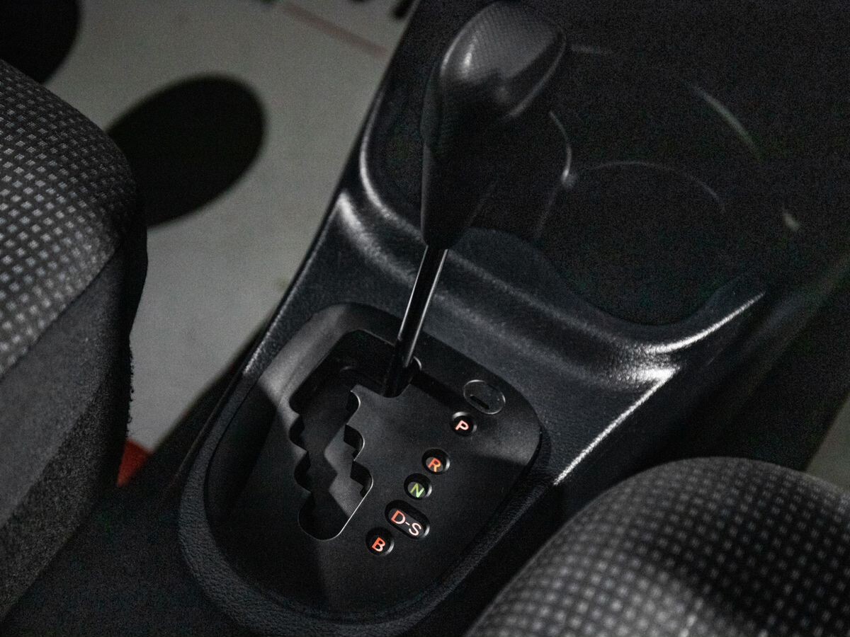 Toyota Vitz 2017 - фото автомобиля