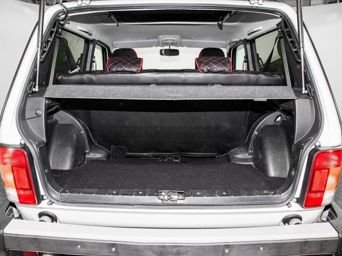 Lada (ВАЗ) 2121 (4x4) 2021 - фото автомобиля