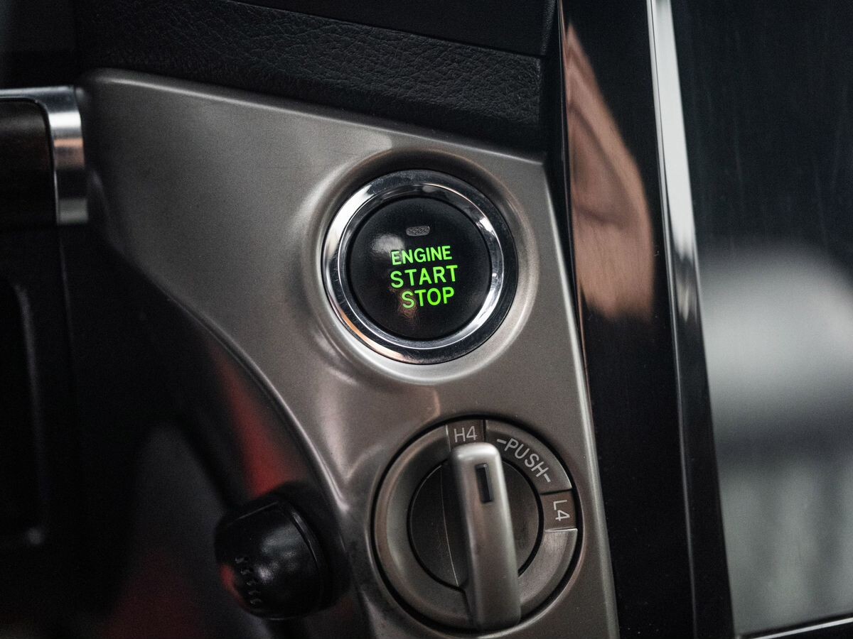 Toyota Land Cruiser 2008 - фото автомобиля