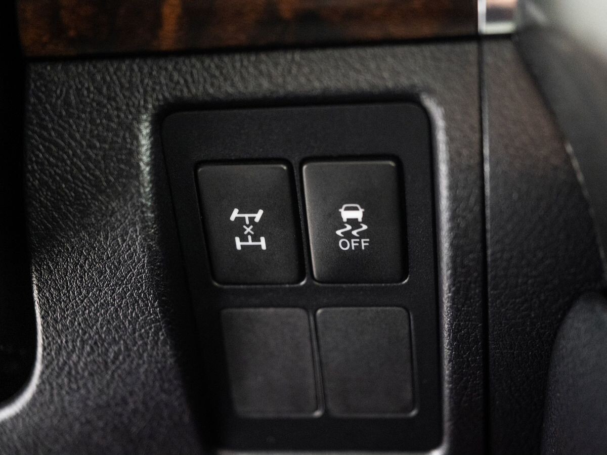 Toyota Land Cruiser 2008 - фото автомобиля