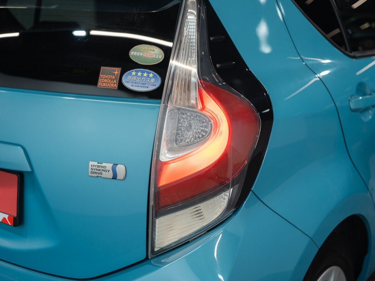 Toyota Aqua 2017 - фото автомобиля