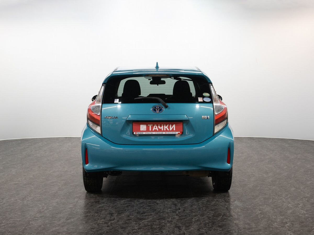 Toyota Aqua 2017 - фото автомобиля