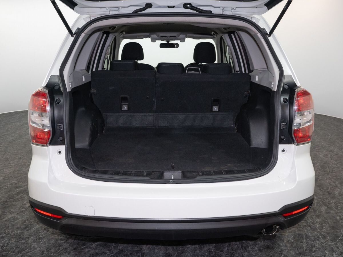 Subaru Forester 2013 - фото автомобиля