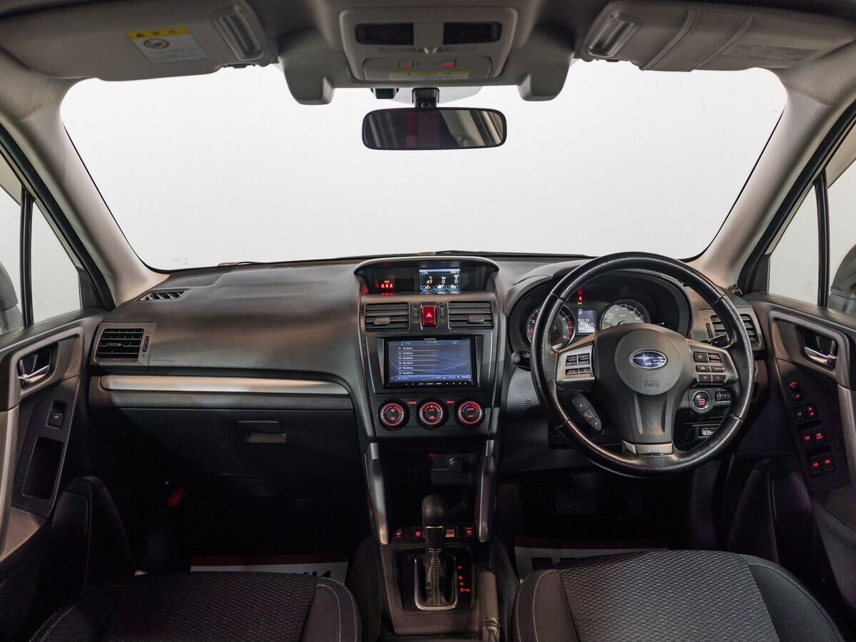 Subaru Forester 2013 - фото автомобиля