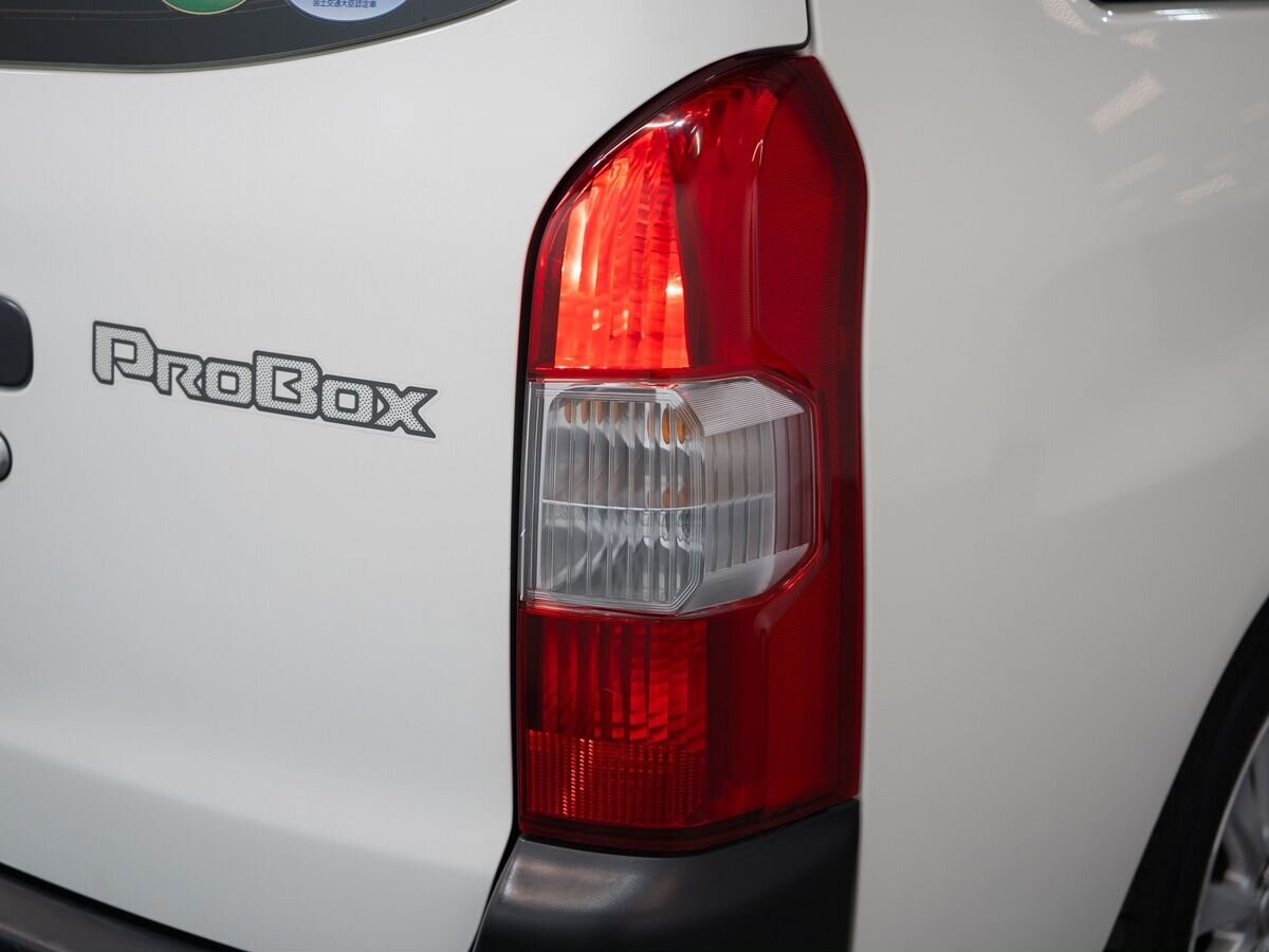 Toyota Probox 2018 - фото автомобиля