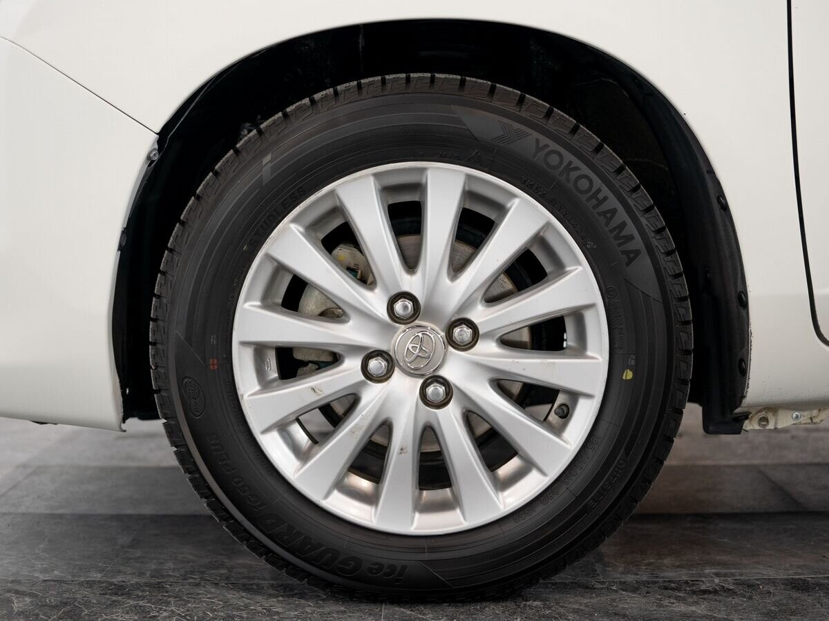 Toyota Probox 2018 - фото автомобиля