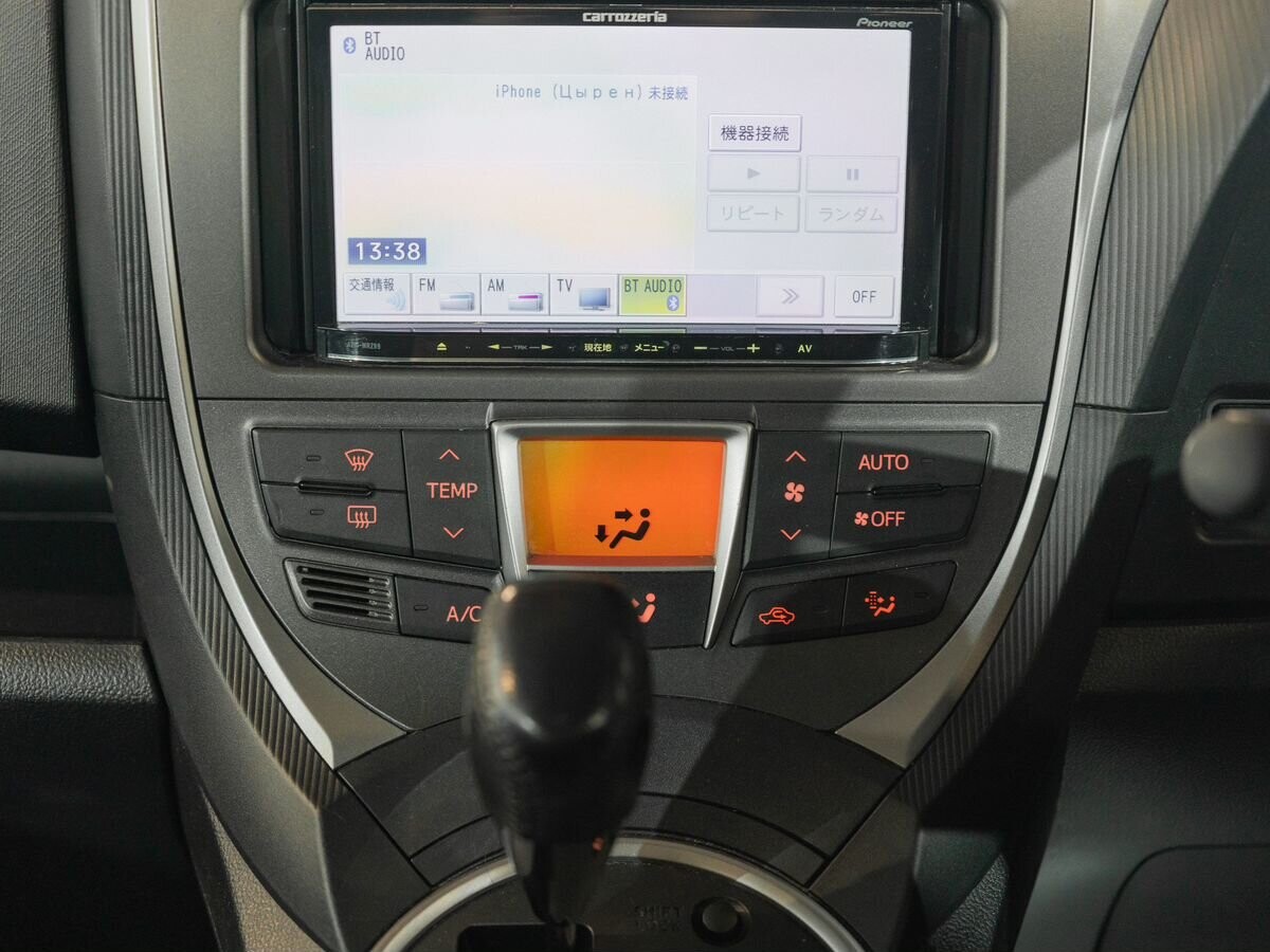 Subaru Trezia 2011 - фото автомобиля