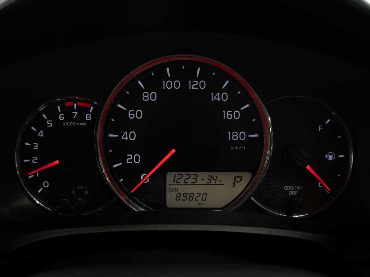 Toyota Corolla 2017 - фото автомобиля