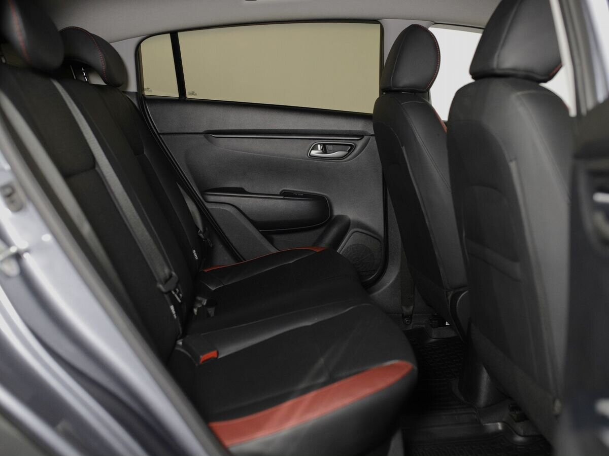 Kia Rio 2020 - фото автомобиля