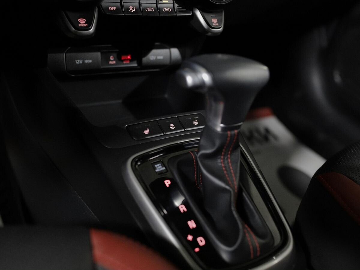 Kia Rio 2020 - фото автомобиля