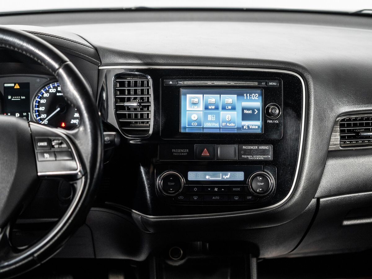 Mitsubishi Outlander 2015 - фото автомобиля