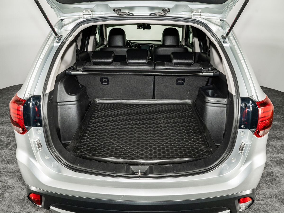 Mitsubishi Outlander 2015 - фото автомобиля